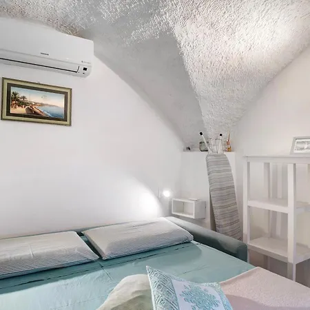 Grazioso Open Space Apartment Sanremo